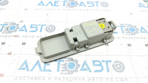 Ceiling light of the second row left VW Tiguan 18 - gray, crack