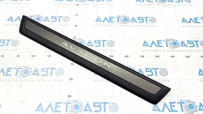 Door sill trim front right outer Toyota Avalon 13-18 chrome, worn
