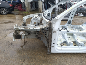 Front left quarter Audi Q7 16- on the body, white