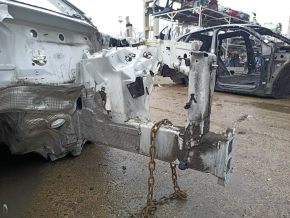 Front left quarter Audi Q7 16- on the body, white