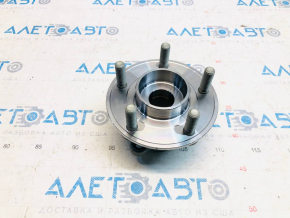 Front left hub Ford Fusion mk5 13-20