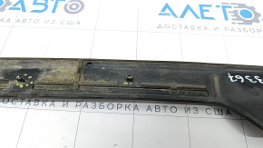 Bonnet seal center Audi A4 B9 17 - broken mount