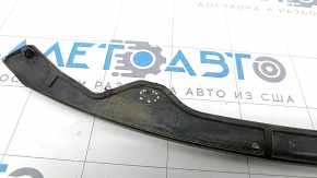 Right hood seal Audi A4 B9 17 - broken mount