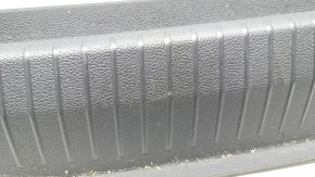 VW Tiguan 18 trunk opening trim - black, scratches