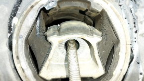 Front subframe VW Tiguan 18 - cracked silent block