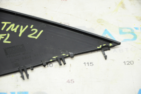 Mirror cover triangle outer front left Tesla Model Y 20- black gloss, broken fastening scratches