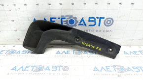 Mudguard front right Toyota Highlander 14-19 crack