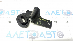 Radiator bracket lower right Alfa Romeo Giulia 17- 2.0T