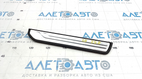 Door sill trim outer rear left Nissan Murano z52 15- chrome, type 1, crack in fastening