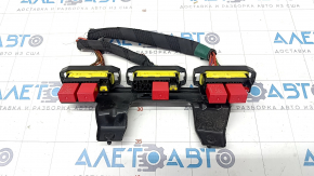Relay block under the hood right Alfa Romeo Giulia 17- with bracket