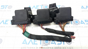 Relay block under the hood right Alfa Romeo Giulia 17- with bracket