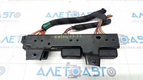 Relay block under the hood right Alfa Romeo Giulia 17- with bracket