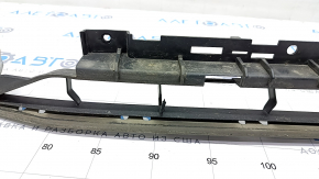Lower grille of the front bumper Audi A4 B9 17-19 S-Line, broken