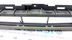 Lower grille of the front bumper Audi A4 B9 17-19 S-Line, broken