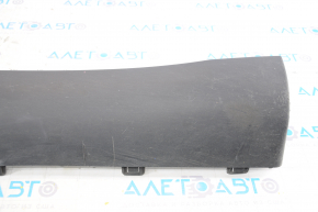 Tesla Model Y 20 right upper threshold - structure, scratches, scuffs, broken guide