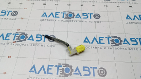 Airbag sensor chip front right Toyota Prius V 12-17 TV