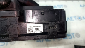 Underhood fuse box Ford Edge 19- 2.0T broken mount