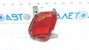 Reflector rear left Toyota Highlander 14-19 broken mount