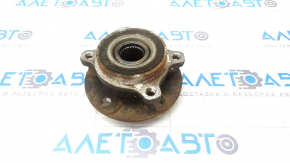 Front left hub Alfa Romeo Giulia 17- AWD rusty, bearing humming