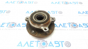Front right hub Alfa Romeo Giulia 17- AWD rusty, bearing humming