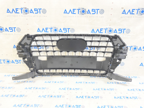 Radiator grill assembly Audi Q3 15 for parking sensors