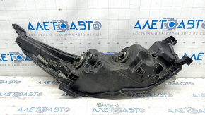 Headlight front left Toyota Highlander 14-16 bare, dark, halogen, sand, broken fasteners, damaged housing