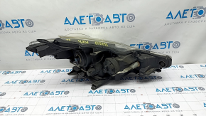 Headlight front left Toyota Prius V 15-17 naked, rest, halogen, sand, broken crepe