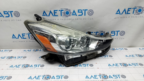 Headlight front right Toyota Prius V 15-17 bare, rest, halogen, sand, broken crepe