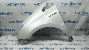 Front left wing Toyota Prius V 12-17 white 070