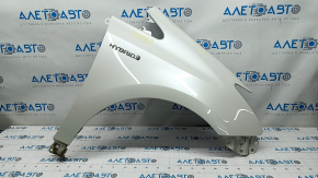 Front right wing Toyota Prius V 12-17 white 070