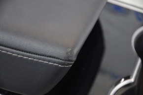 Console center armrest and cup holders Tesla Model Y 20- leather black, type 2, scratches, broken latch