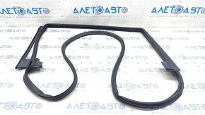 Door seal rear right Nissan Rogue 21-23 JP built