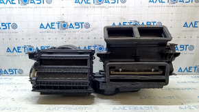 Bare heater body Ford Edge 15 - broken mount