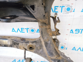 Toyota Highlander 14-19 rear subframe rusty, gearbox silent block cracked