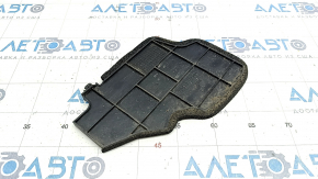 Rear bumper seal left Nissan Rogue 21-23