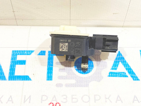 Front left airbag sensor for a 1919 Cadillac ATS