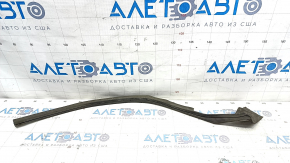 Rear left fender arch seal Nissan Rogue 21-23