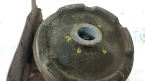Rear differential bracket of Lexus RX450h 10-15 gearbox is rusty, silent blocks are cracked