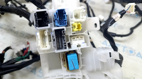 Toyota Prius V 12-17 dashboard wiring