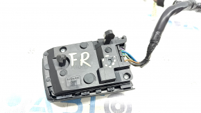 Nissan Rogue 21-23 steering wheel control buttons broken mounts