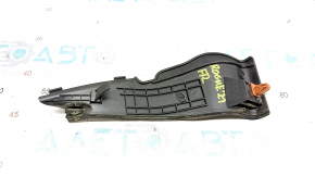 Right wiper grille seal Nissan Rogue 21-23 broken mount