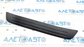 Lexus RX300 RX330 RX350 RX400h 04-08 black outer rear door sill plate