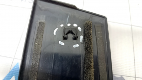 Door trim side front left Toyota Rav4 19- broken fastening