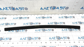 Front left door seal Toyota Rav4 19- lower
