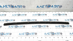 Front left door seal Toyota Rav4 19- lower