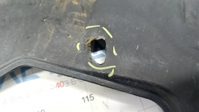 Rear right underbody protection Audi A4 B9 17- cracks