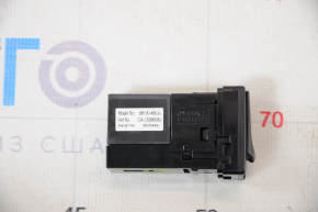 USB Hub Toyota Prius V 12-17