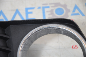 Left bumper grille Toyota Prius V 12-14 pre-rest under fog lights, broken fastener, chips