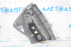 Right taillight Toyota Prius V 12-14 pre-rest, chips, scratches
