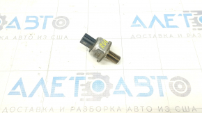 Fuel pressure sensor Nissan Rogue 21-22 2.5 on the fuel rail